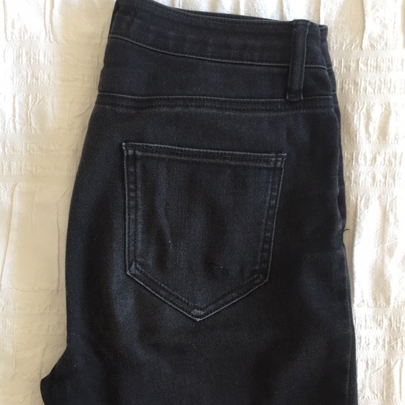 Black skinny jeans - Picture 2 of 5